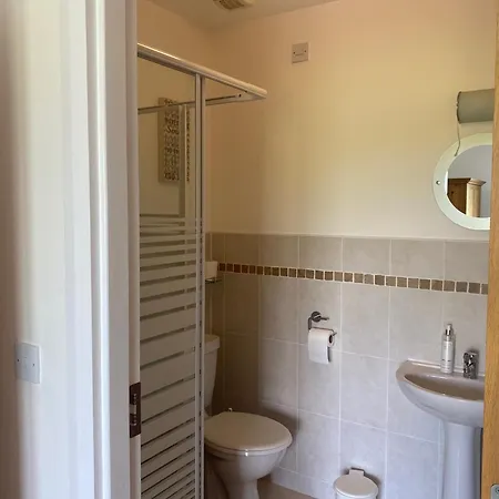 Within Easy Walking Distance To Nyaraló